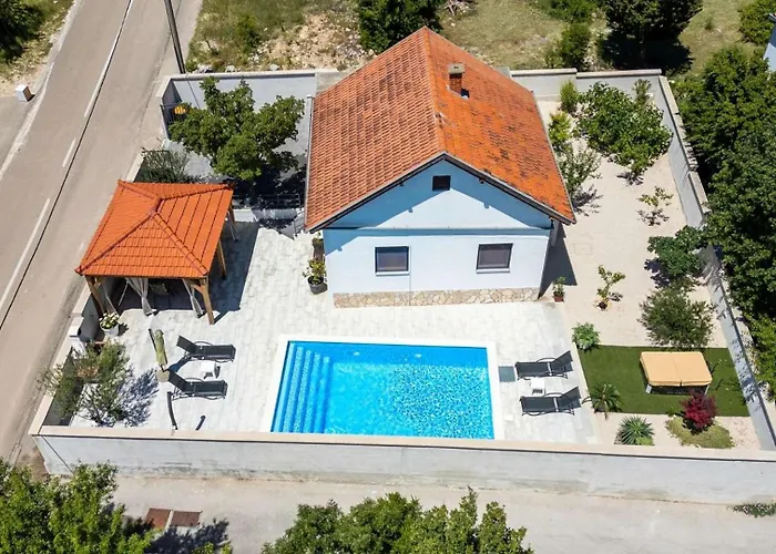 House With A Swimming Pool - Cuskijas, Novigrad - 24776 Prázdninový dům *