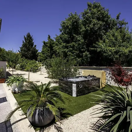 House With A Swimming Pool - Cuskijas, Novigrad - 24776