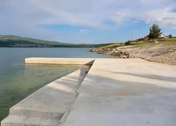 펜션 House With A Swimming Pool - Cuskijas, Novigrad - 24776